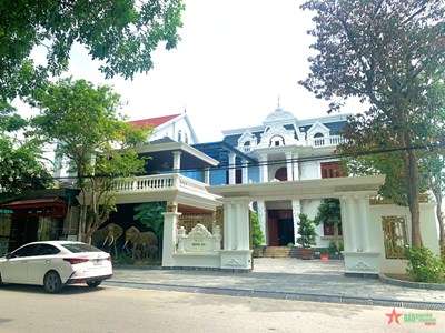 View - 	Cương Gián: Làng tỷ phú nhờ xuất khẩu lao động ở Nghệ An, Hà Tĩnh